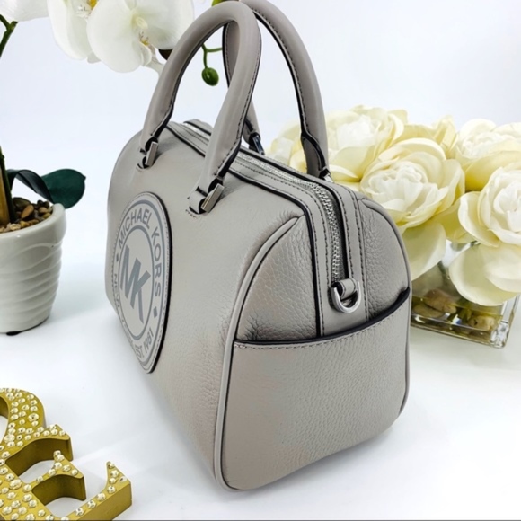 LAST DAY SALE  Michael Kors Fulton Sport Satchel - Picture 4 of 8